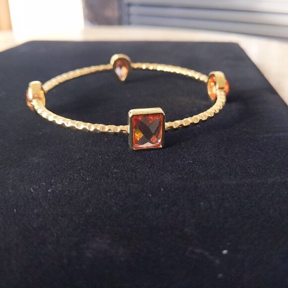 Gold Tone Bangle Bracelet With Crystals New - Picture 3 of 5